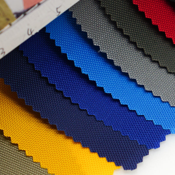 Durable 100% Nylon Waterproof Fabric 142 GSM Custom Color For Backpack